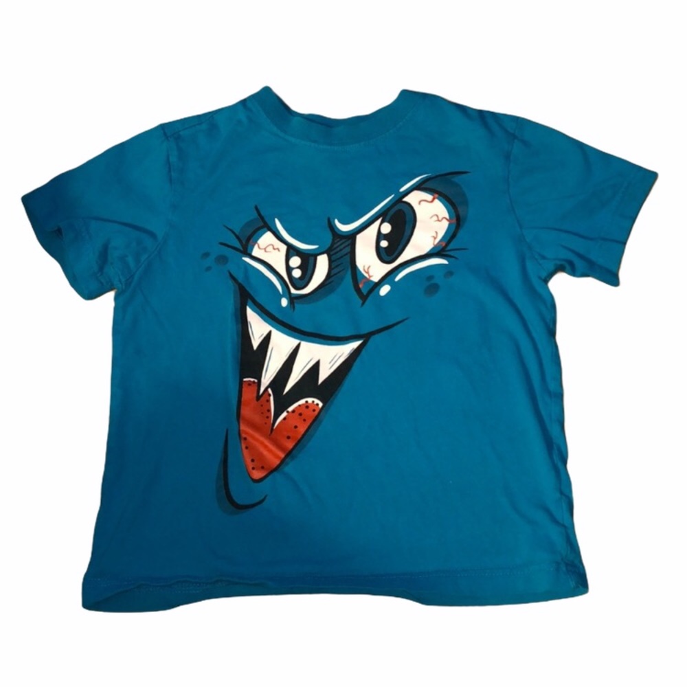 🌸SALE🌸 Children’s Place boys face T-shirt size small